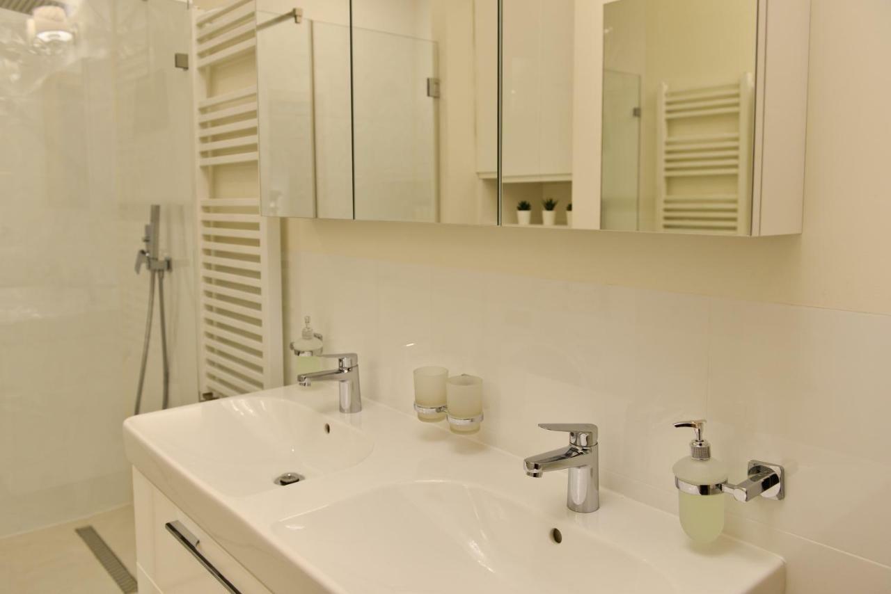 La Gioia Elegant Spacious Apartment Krakow Ngoại thất bức ảnh